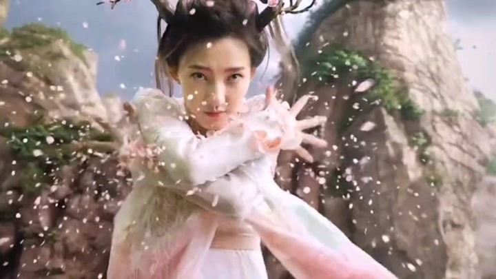 王丽坤饰演的桃树妖也美了,这段太精彩了都看好几遍了#电影侍神令