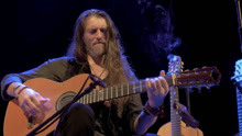 [图]Estas Tonne - Internal Flight Experience (Live in Cluj Napoca)