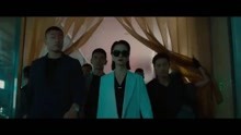 《雷霆行动》定档预告片 倪虹洁诠释女毒枭由黄照盛执导的犯罪动作电影《雷霆行动》发布定档预告片。