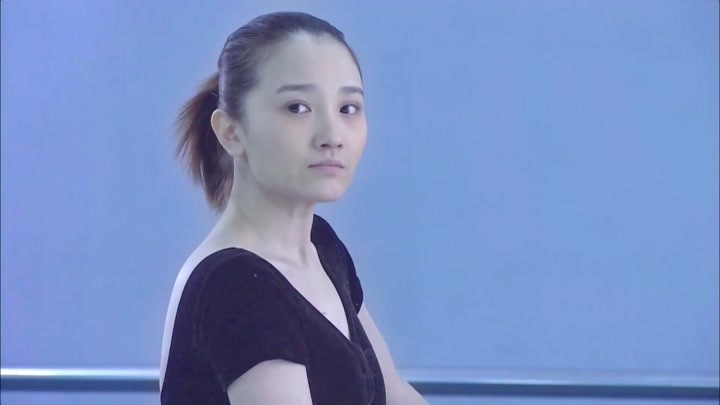 真爱背后：陈小纭不愧是学习舞蹈的，这舞姿太优美了，太好看了
