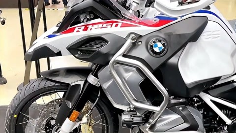 2022宝马r1250 gs冒险全色系售价25.5万起