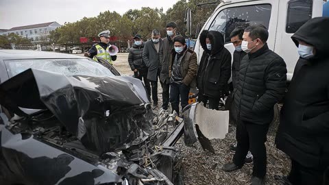 南京驾车致5死4伤图片图片